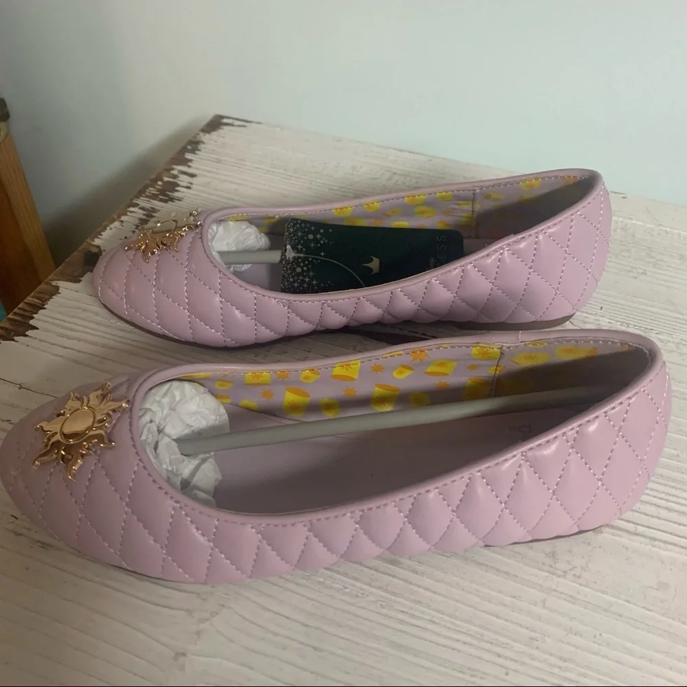 DISNEY HOT TOPIC Tangled “Gleam and Glow” Quilted Rapunzel FLATS! - Picture 10 of 14